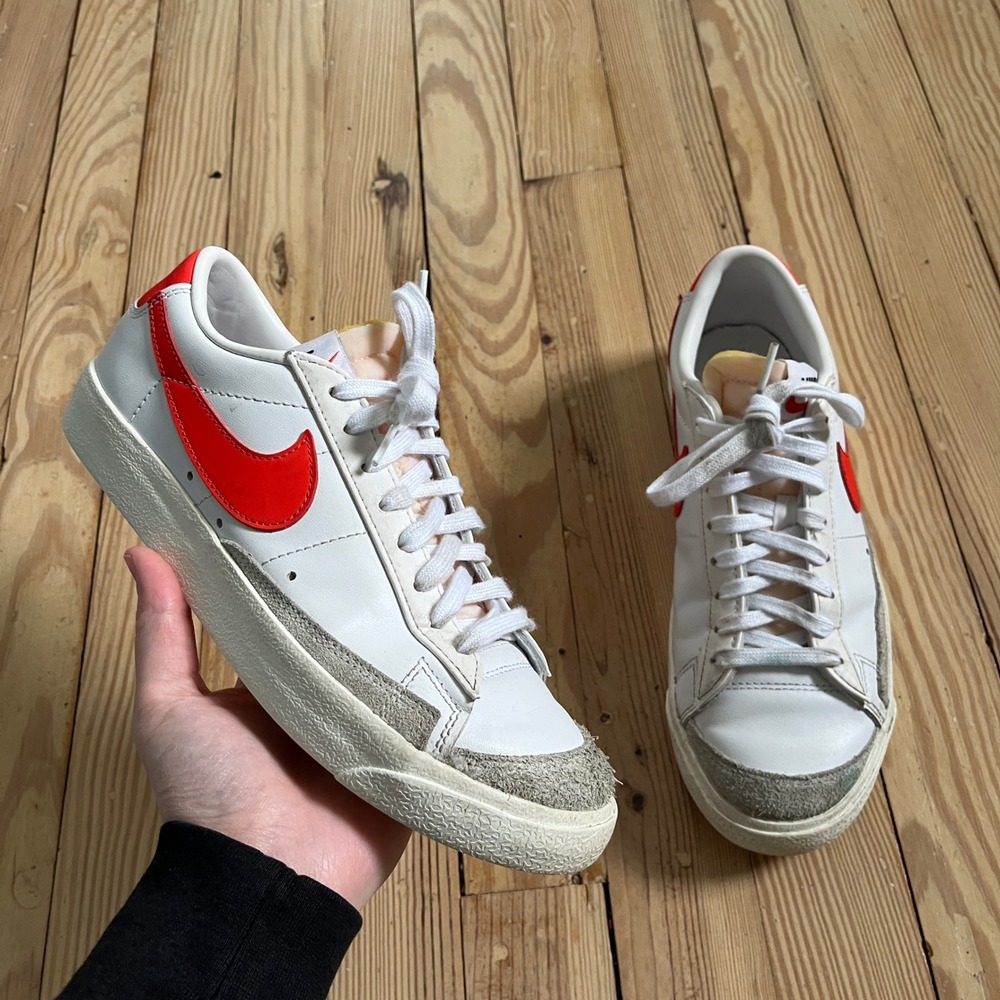 Nike Blazer Low 77 Vintage Mens 7 White University Red Leather DA6364-104 Casual